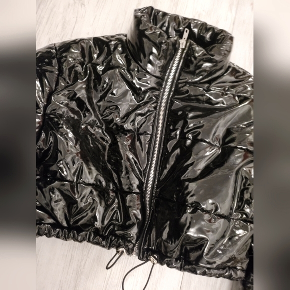 Puffer Jacket - Picture 2 of 4